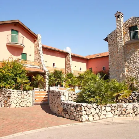 Villa Comfy With Pool *